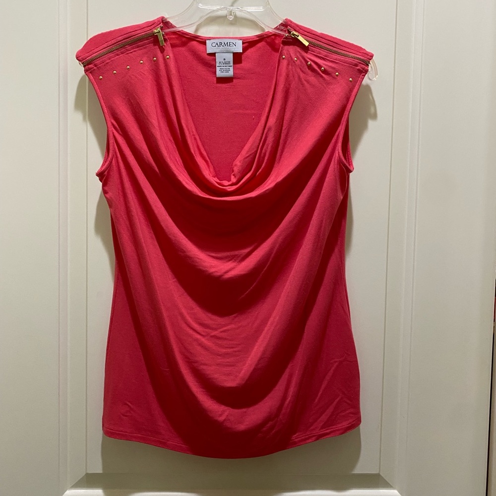 Melon colored size small top